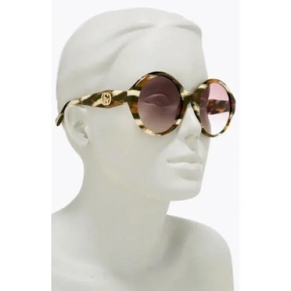 Gucci | Accessories | New Authentic Gucci Gg797s 004  display picture 3